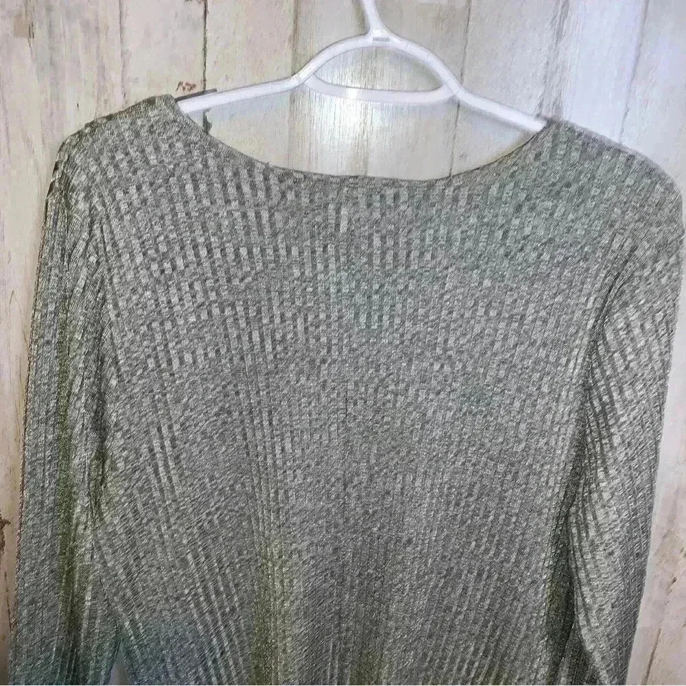Wilde Women's Blouse 3/4 Sleeve V-neckline Blouse Size 3X - Picture 10 of 15